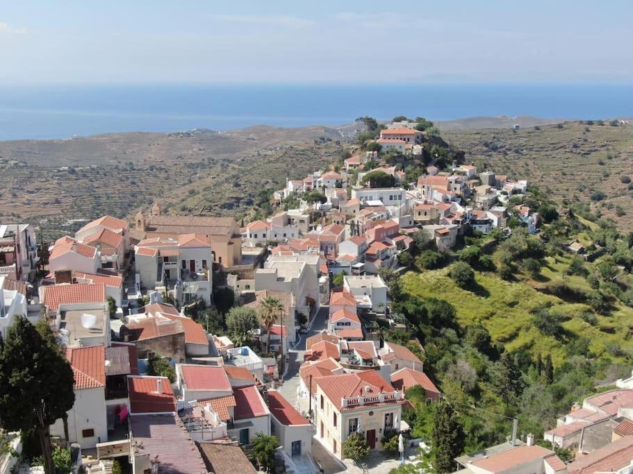 Στη Μεσσάδα... Sti Messada... Villa Ioulis ภายนอก รูปภาพ